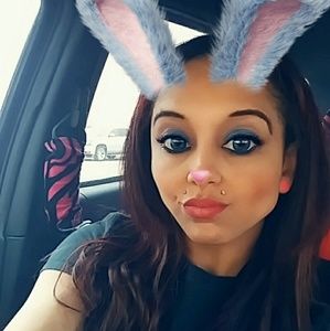 Meet your Posher, Alisha